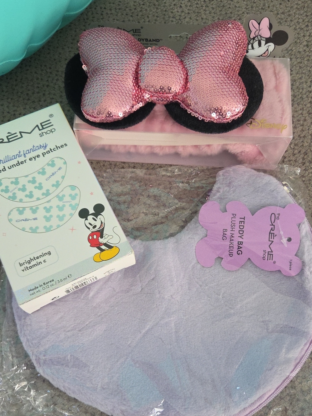 NWT The Crème Shop x Disney Skincare & Beauty 3-Piece Bundle Set ✨